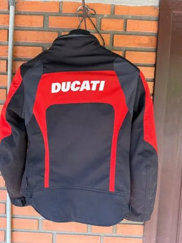 Jaqueta Ducati corse original