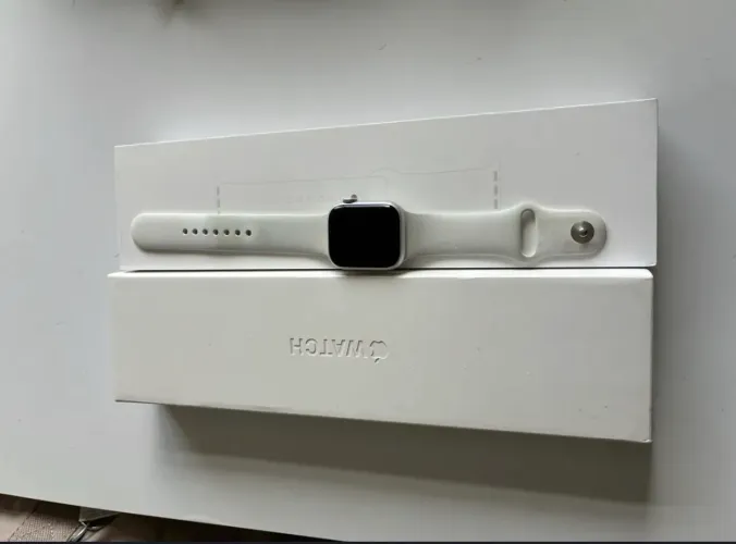 Vende-se apple watch
