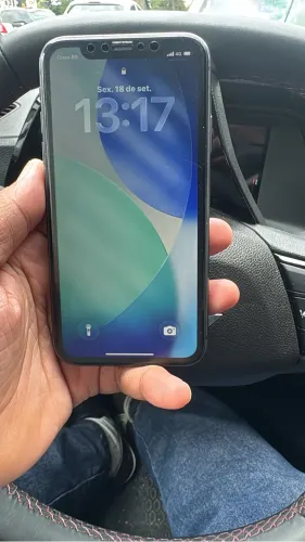 Oportunidade iphone 11 novinho.