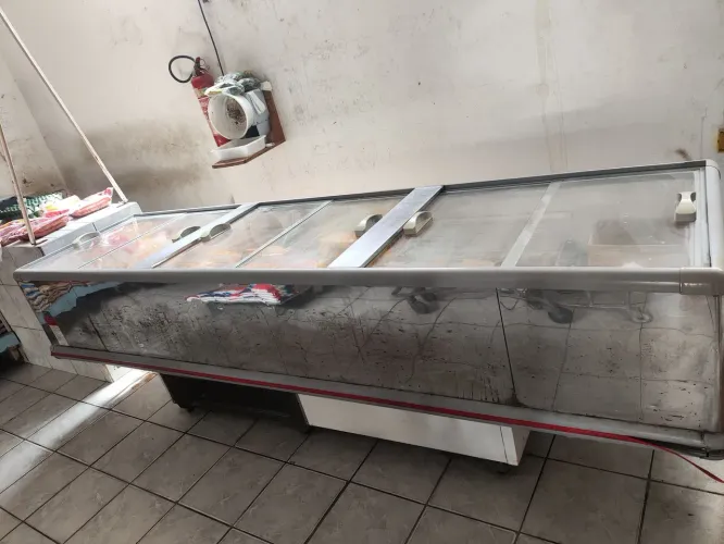 Vende-se completo freezers pra mercadinho 