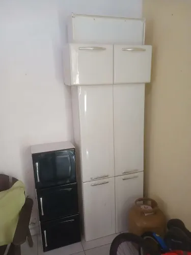 Vendo armário de aço 300,00 chamar no zap * 