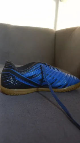 Chuteira Umbro Society