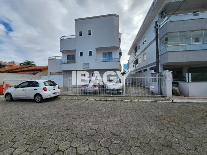 Excelente Apartamento 4 dormitório(s) em Ingleses do Rio Vermelho - Florianópolis