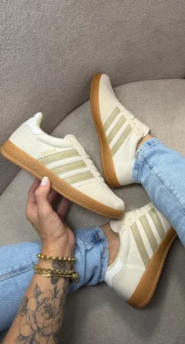 ADIDAS GAZELLE