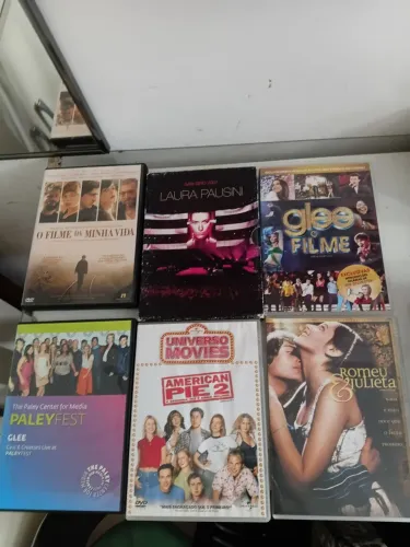DVDs Glee e outros