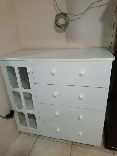 Cômoda sapateira