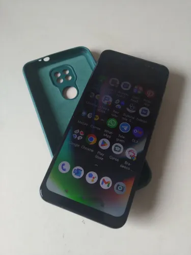 Vendo celular Motorola Moto G9 play 4GB 64GB Verde