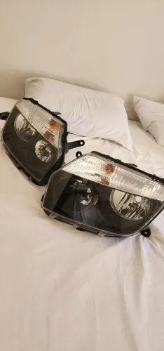 Farol original da Renault duster máscara negra
