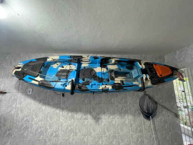 Caíaque mako 110 pro 220kg