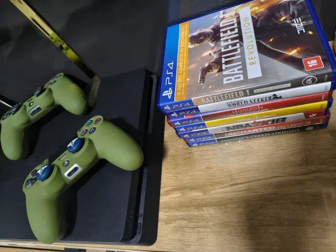 Playstation 4 1 TB troco em Switch 2 + volta