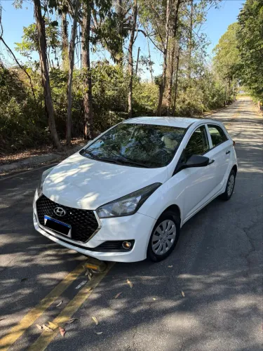 Hyundai HB20 Unique 1.0 Flex 12V Mec. 2019