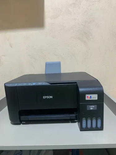 Vendo impressora Epson, funcionando perfeitamente.