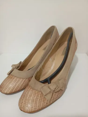 Sapato feminino tamanho 37