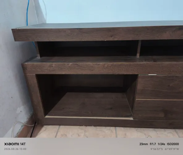 rack tv / hack
