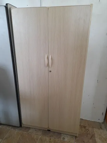 Armário alto 2 portas - Usado
