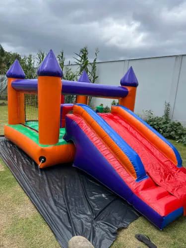 Aluguel de brinquedos infláveis 