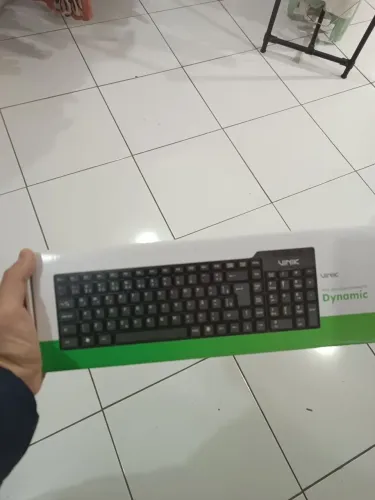 Teclado USB compacto ABNT2 1.8m Preto