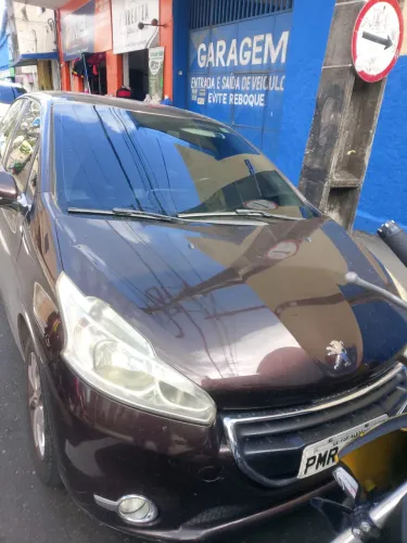 Peugeot 208 Active/active Pack 1.5 Flex 8V 5P 2015
