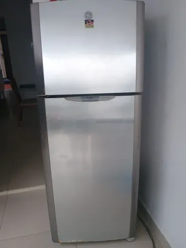 Geladeira Frost Free GE 410 litros