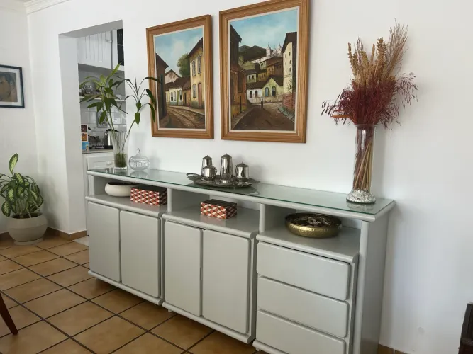Buffet de cerejeira maciça 