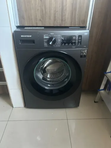 Máquina de Lavar Brastemp 11Kg Titanium BNF11AS Semi Nova | Vapor + IA