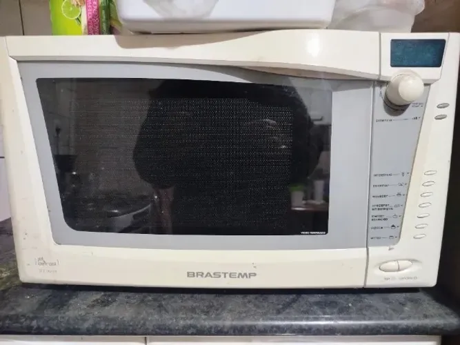 Micro-ondas Brastemp Jet Defrost 27 Litros