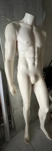 Manequim masculino modelo