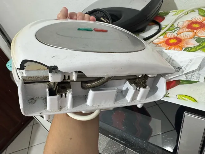 Grill E Sanduicheira