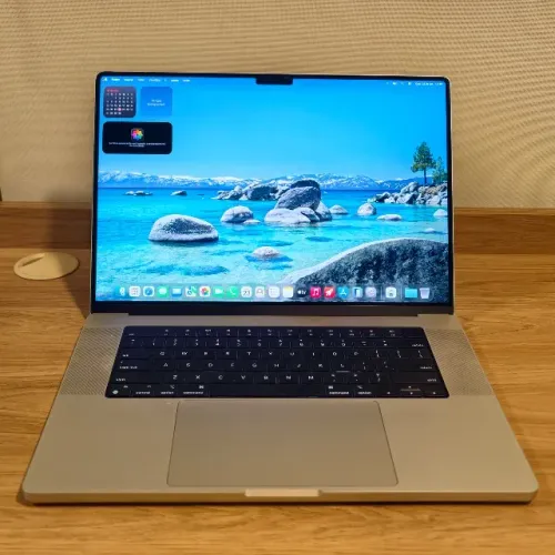 MACBOOK PRO 16" M1 MAX 64GB/1TB - 24GPU - 218C - 82%
