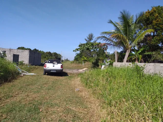 Vende-se Terreno Balneário Monte Carlo com escritura