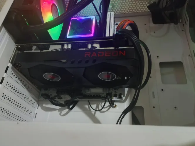 Placa de video RX 6600
