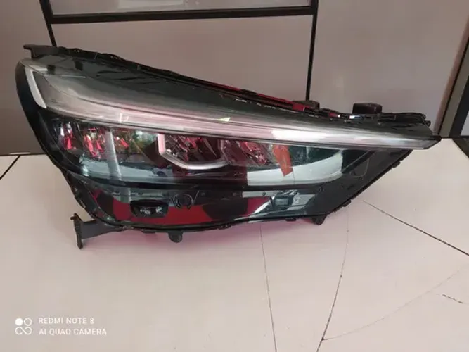 Farol Direito Honda Hrv Touring 2022 A 2025 Direito/passageiro