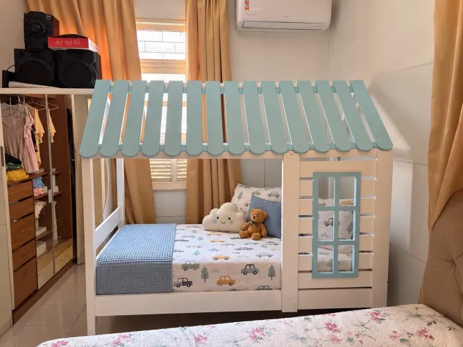 Cama casinha menino