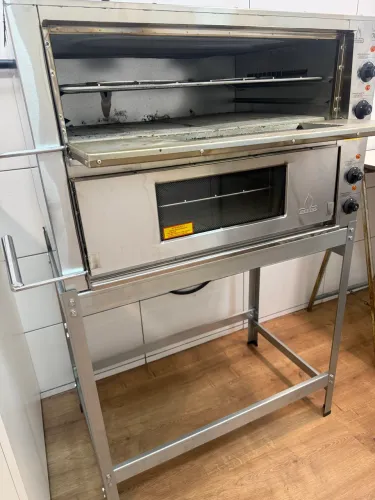 Forno elétrico Metalmaq. Salgados, lasanha, pizza e outross