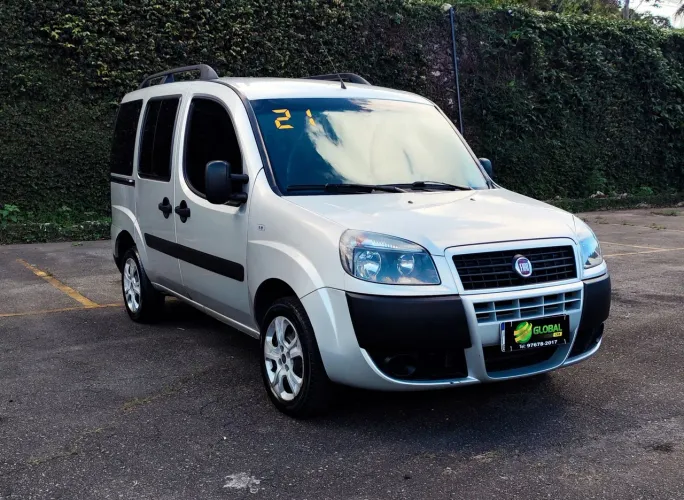 Fiat Doblo Essence 1.8 Flex 16V 5P 2021