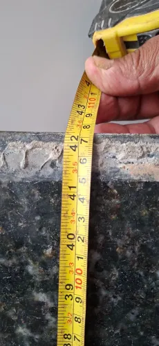 Vendo uma pia de mármore com Cuba de porcelana
