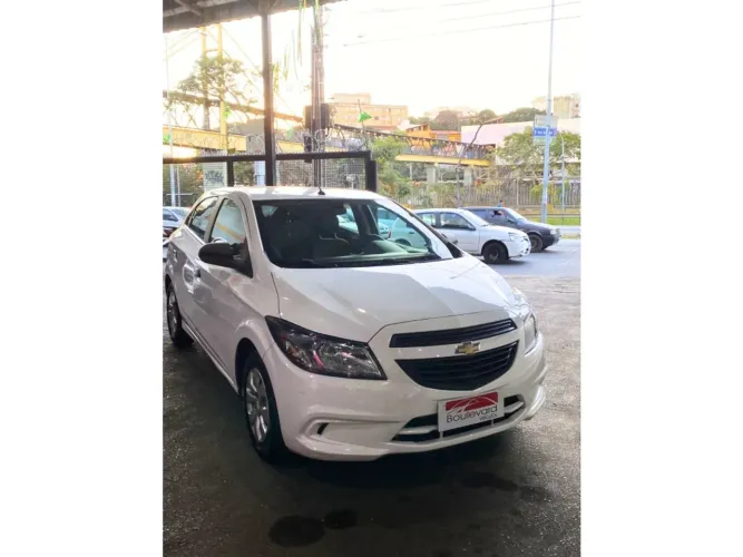 Chevrolet Onix JOY Hatch 1.0 8V Flex Mec. 4P 2019