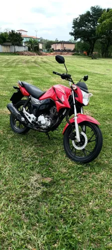 Vende-se ou troco parcela no cartão Honda CG Fan 160