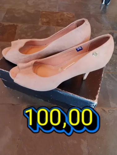 Melissa nova tamanho 38 