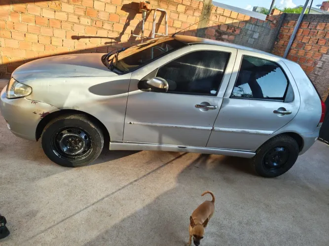Fiat Palio Celebration 1.0 Fire Flex 8V 4P 2009