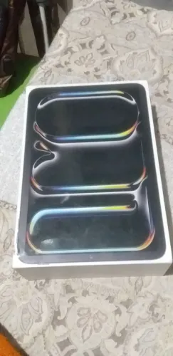 Vendo um lindo tablet Ultra Mate 30 pro seminovo conservado