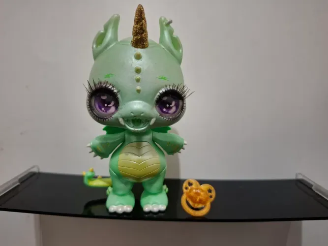 Poopsie Sparkly Critters Verde MGA(Leia a descrição)