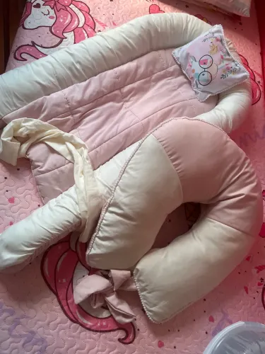 Vendo ninho e almofada e amamentação
