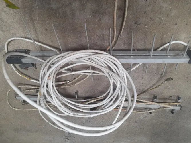 Antena externa UHF VHF digital + 20 metros de cabo