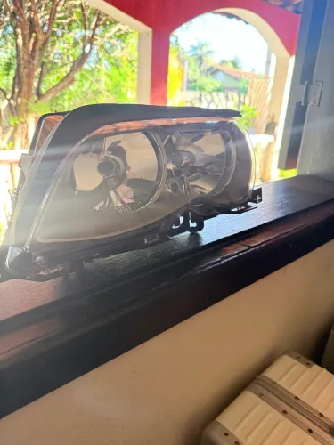 Farol Esquerdo Bmw 325i 2002 2003 2004 2005 Máscara Negra Depo