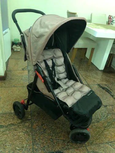 Carrinho de bebê