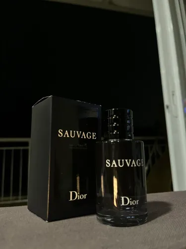 Perfume Dior Sauvage EUA De Toilette