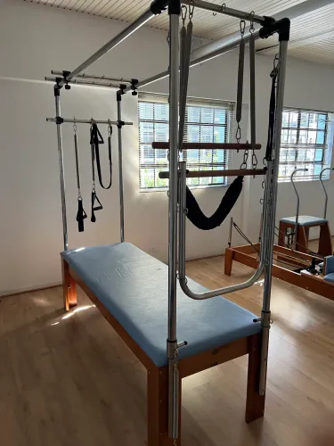 Pilates - equipamentos ( Cadillac, Reformer, Cadeira, Barrel e blocos)