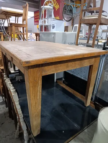 Mesa madeira demolição