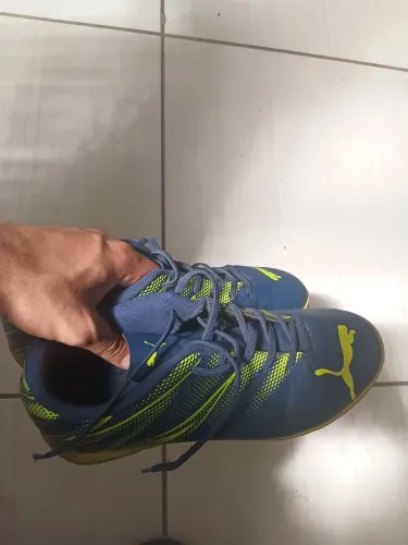 Vende-se chuteira da puma tamanho 38